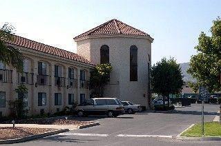 Ocean Gateway Inn Santa Paula Exterior photo